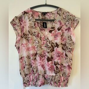 NWT Express Floral V Neck Smocked Waist Blouse, Size Medium